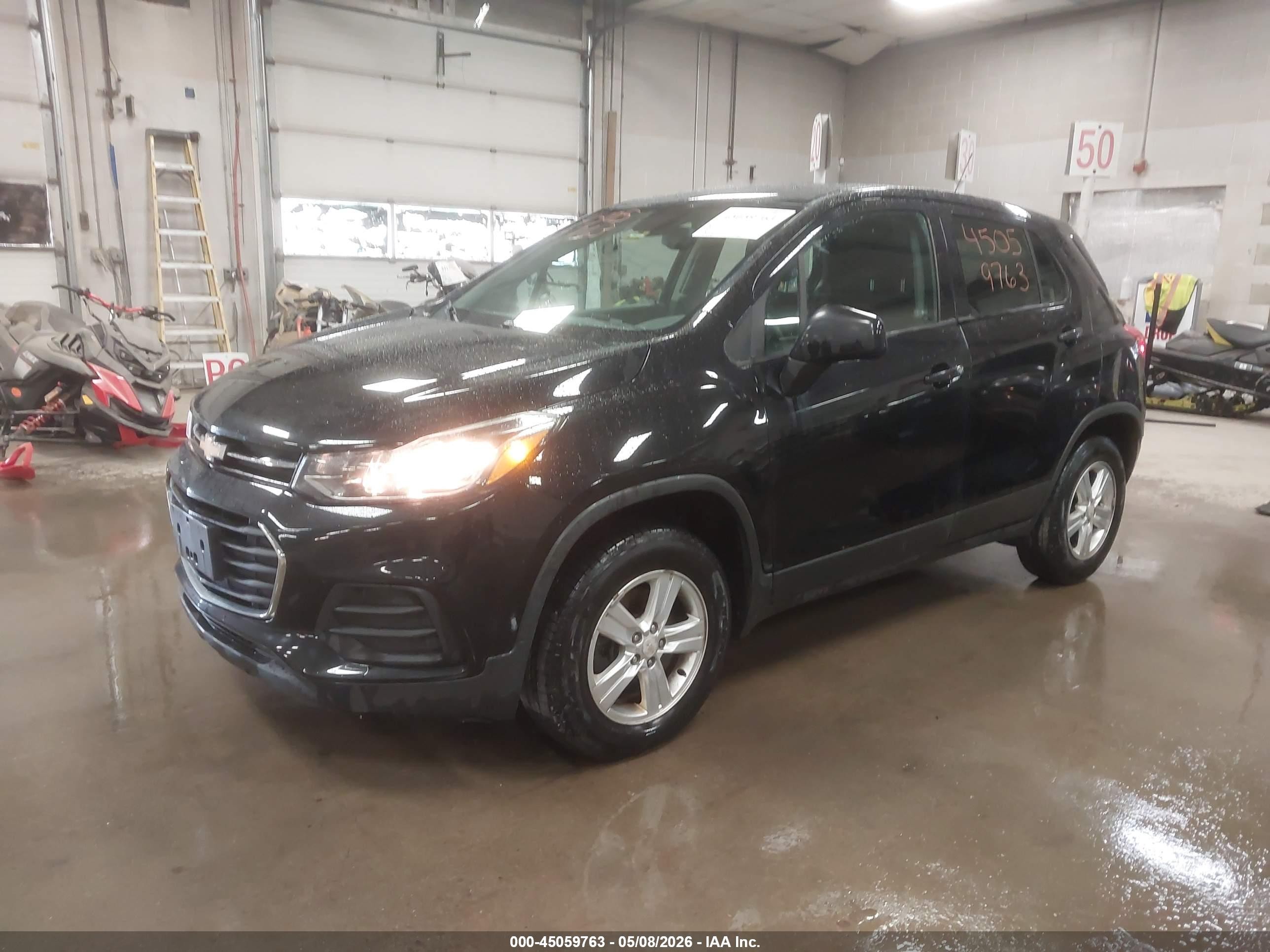 2017 Chevrolet Trax VIN 3GNCJNSB6HL279773 IAAI salvage auction — Side, Salvage (Maine), sold $775 on 2026-07-06 (photo 2)