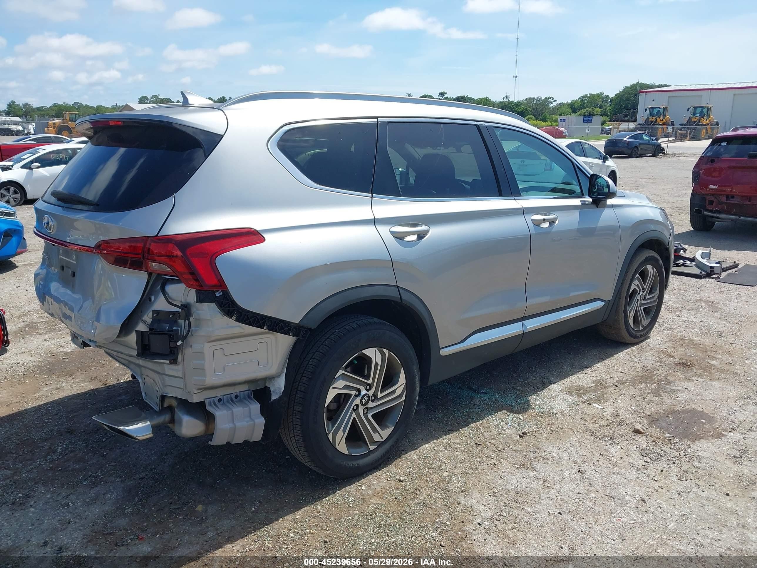 2021 Hyundai Santa Fe VIN 5NMS24AJ5MH343121 IAAI salvage auction — Rear End, Rebuildable (Florida), sold $6,800 on 2026-07-06 (photo 4)