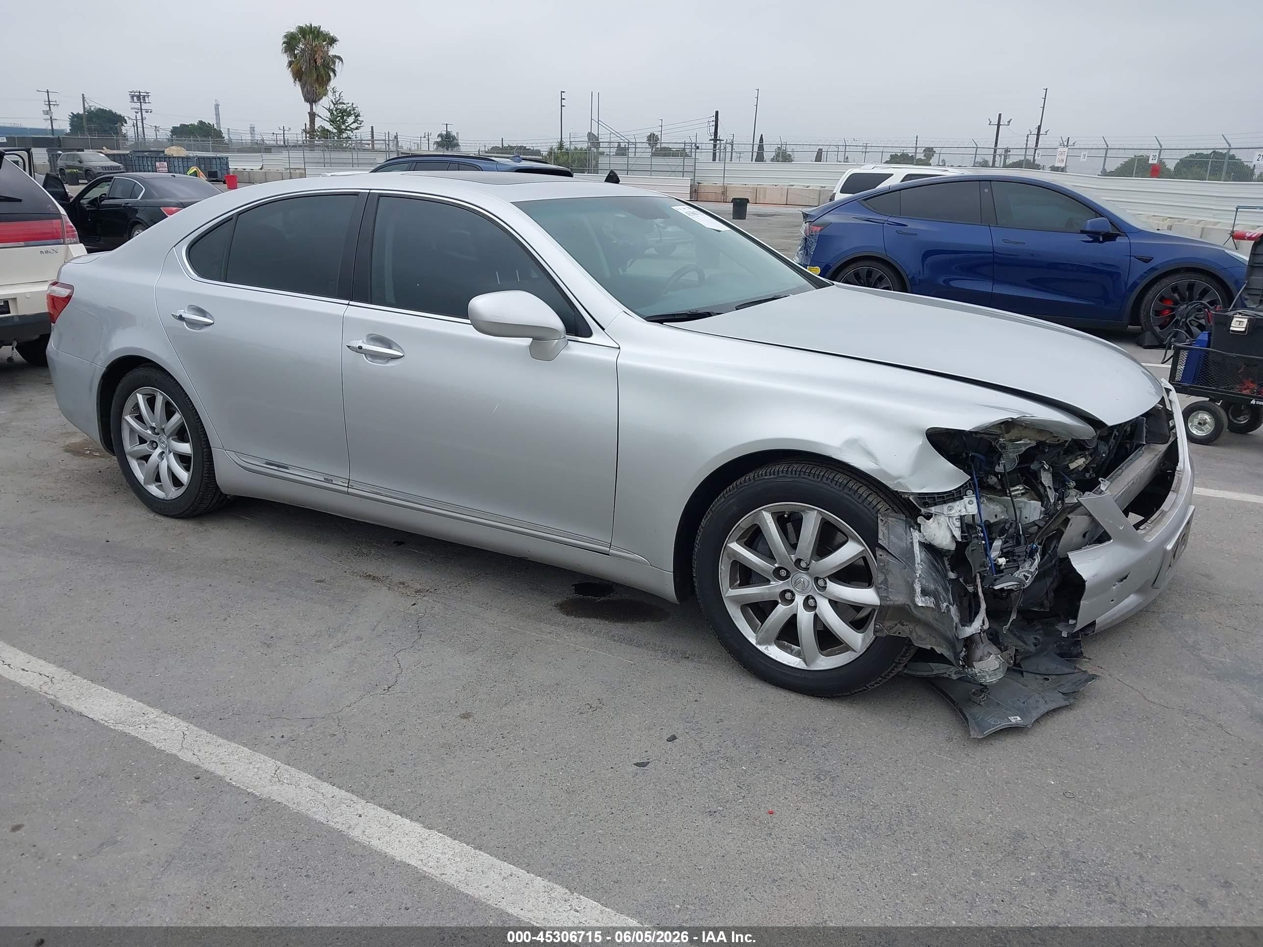 2008 Lexus LS 460 VIN JTHBL46F685083076 IAAI salvage auction — Front End, Salvage (California), sold $1,000 on 2026-07-05 (photo 1)