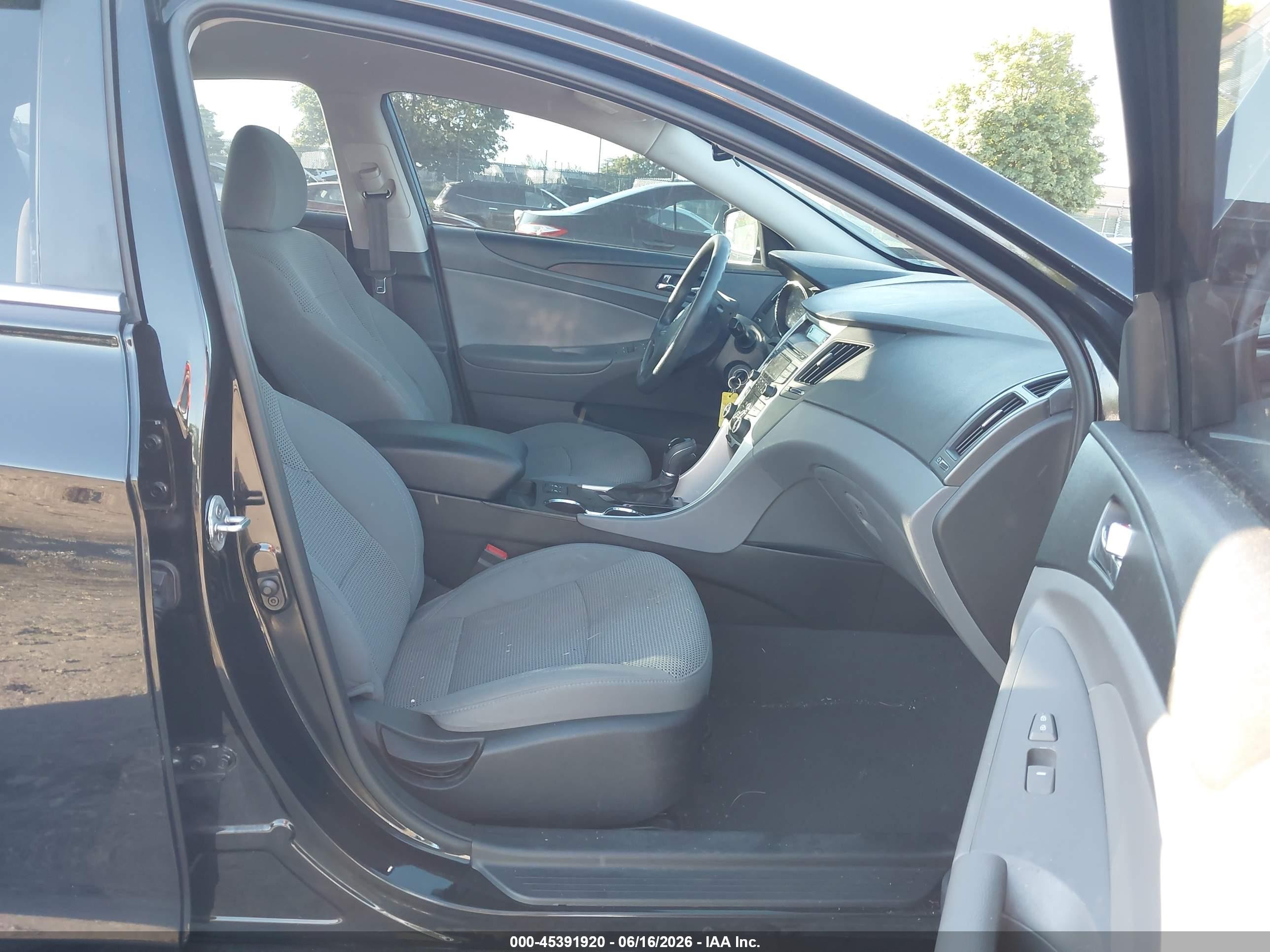 2013 Hyundai Sonata VIN 5NPEB4AC0DH678286 IAAI salvage auction — Front End, Salvage (Pennsylvania), sold $775 on 2026-07-07 (photo 5)