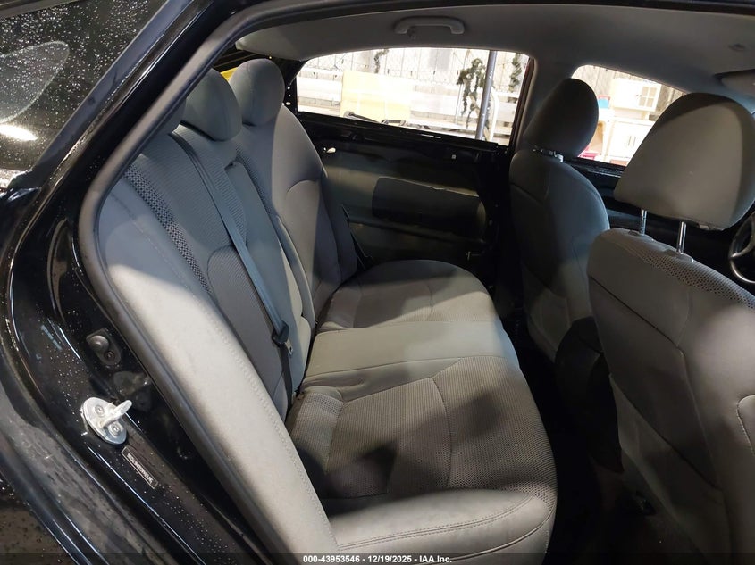 2013 Hyundai Sonata VIN 5NPEB4AC0DH678286 IAAI salvage auction — Side, Salvage (Pennsylvania), sold $450 on 2025-12-31 (photo 8)