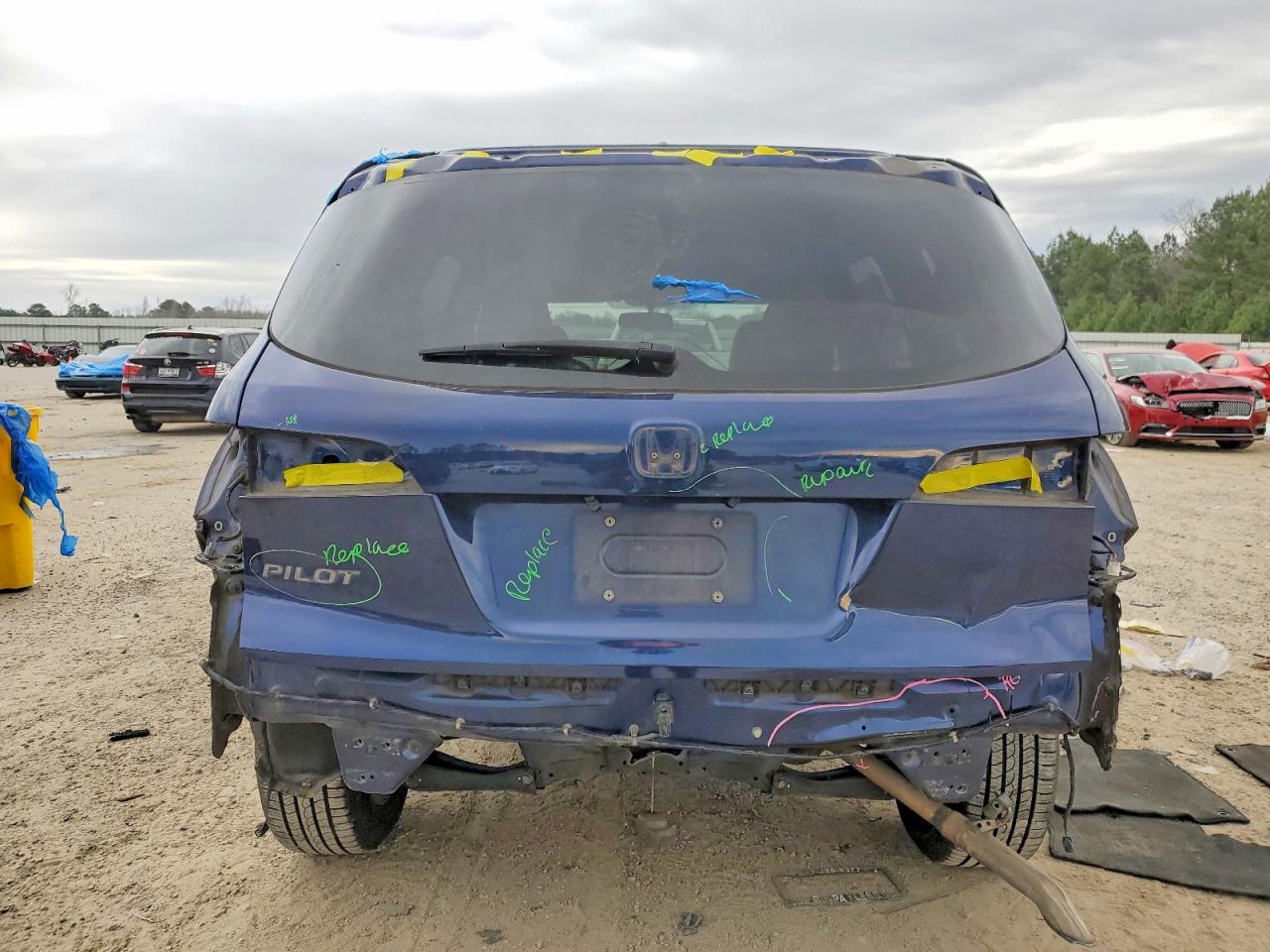 2016 Honda Pilot VIN 5FNYF5H54GB001503 COPART salvage auction — Rear End, SC - CERT OF TITLE-SALVAGE, sold $1,550 on 2026-06-29 (photo 6)