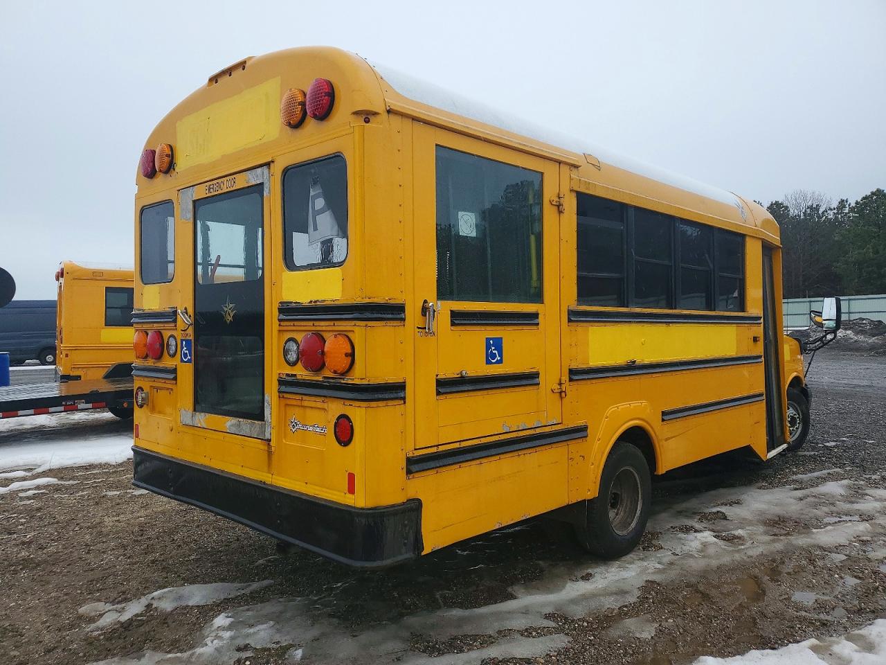 2012 Chevrolet Express 2500 VIN 1GB3G3BG6C1181984 COPART salvage auction — Front End, NY - CERTIFICATE OF TITLE, sold $1,400 on 2026-07-06 (photo 4)