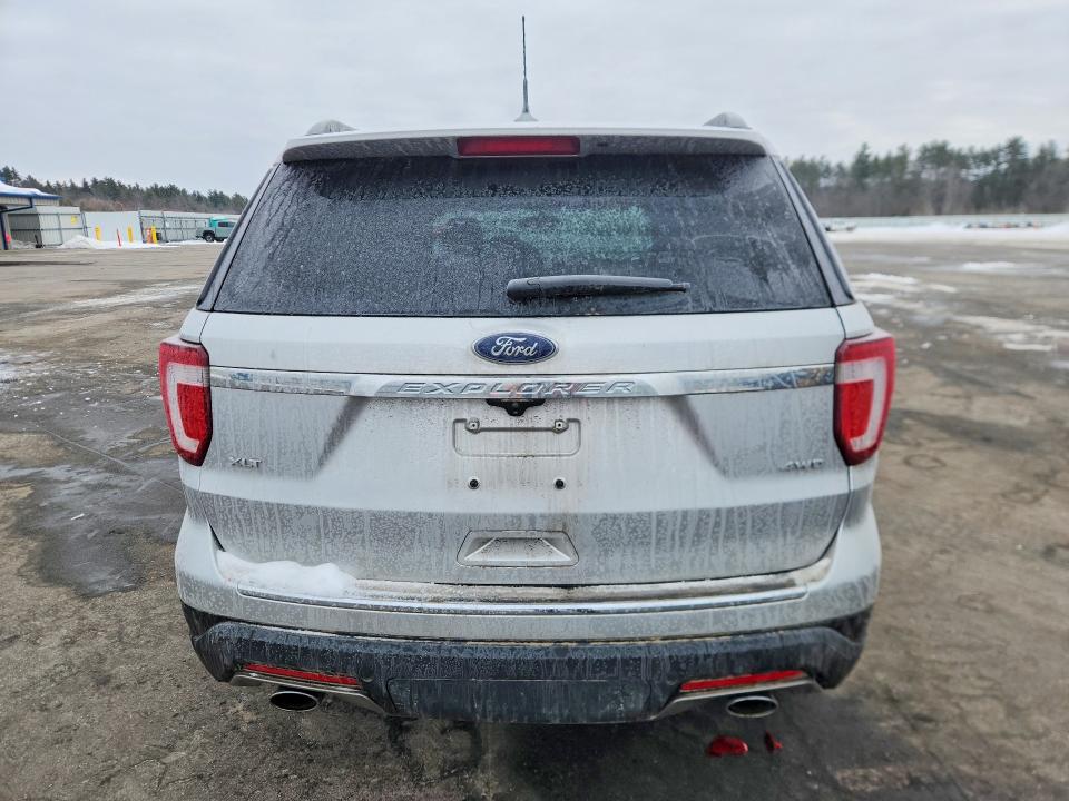 2018 Ford Explorer VIN 1FM5K8D86JGC89663 COPART salvage auction — VANDALISM, Me - Cert Of Title-Salvage Collisio, sold $2,350 on 2026-07-03 (photo 6)