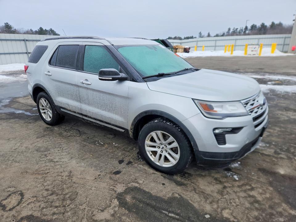 2018 Ford Explorer VIN 1FM5K8D86JGC89663 COPART salvage auction — VANDALISM, Me - Cert Of Title-Salvage Collisio, sold $2,350 on 2026-07-03 (photo 4)