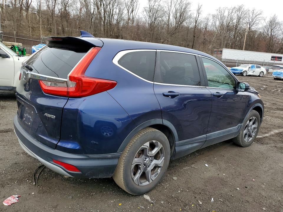 2017 Honda Cr-v VIN 2HKRW2H5XHH654116 COPART salvage auction — MINOR DENT/SCRATCHES, Md - Certificate Of Title (P), sold $8,300 on 2026-07-02 (photo 3)