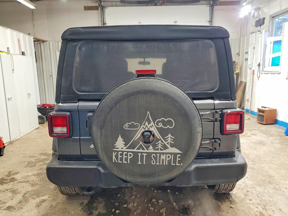 2018 Jeep Wrangler unlimited VIN 1C4HJXDG3JW274453 COPART salvage auction — MINOR DENT/SCRATCHES, Fl - Certificate Of Title, sold $9,800 on 2026-07-03 (photo 6)