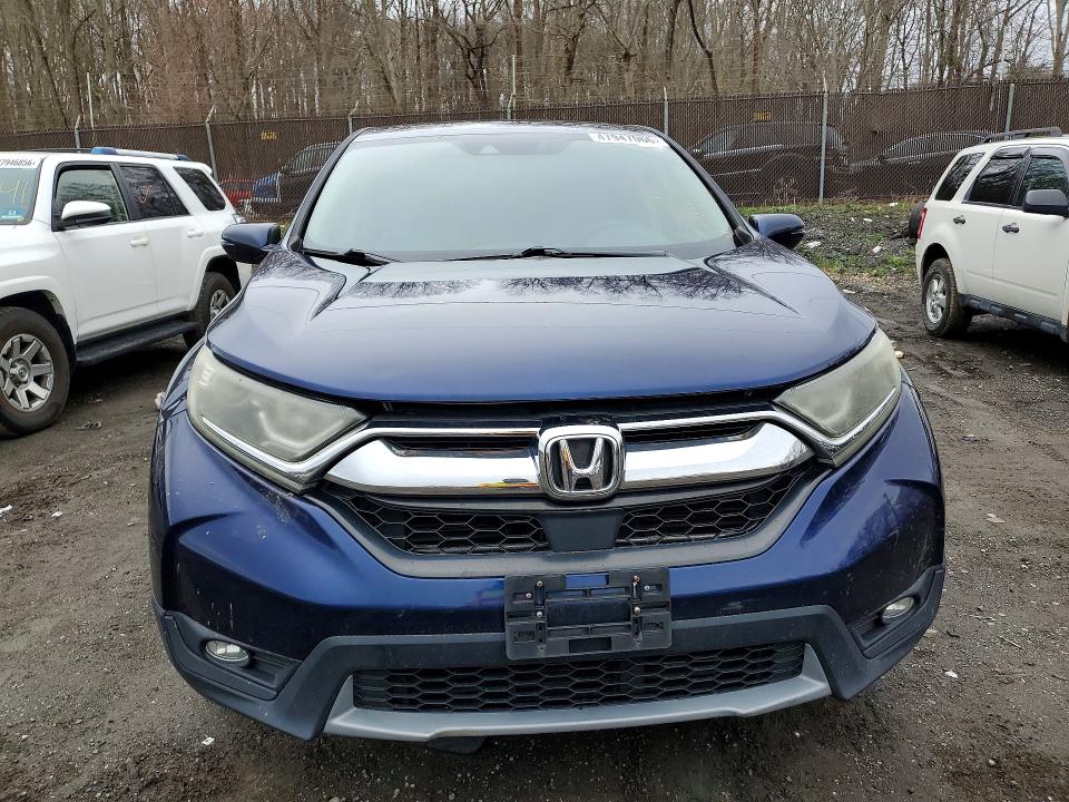 2017 Honda Cr-v VIN 2HKRW2H5XHH654116 COPART salvage auction — MINOR DENT/SCRATCHES, Md - Certificate Of Title (P), sold $8,300 on 2026-07-02 (photo 5)