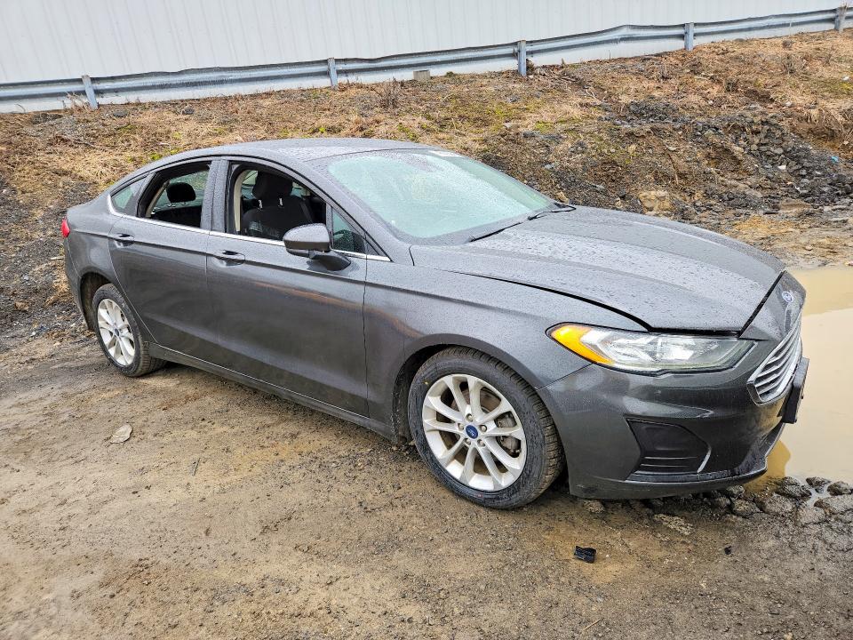 2019 Ford Fusion VIN 3FA6P0LU0KR204715 COPART salvage auction — NORMAL WEAR, Ny - Cert Of Title-Rebuilt Salvage (P), sold $1,200 on 2026-07-02 (photo 4)