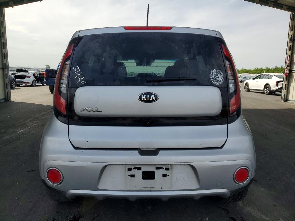 2017 Kia Soul VIN KNDJP3A50H7463254 COPART salvage auction — MINOR DENT/SCRATCHES, Ca - Dis/Dlr/Exp Only Clean Title, sold $950 on 2026-07-02 (photo 6)