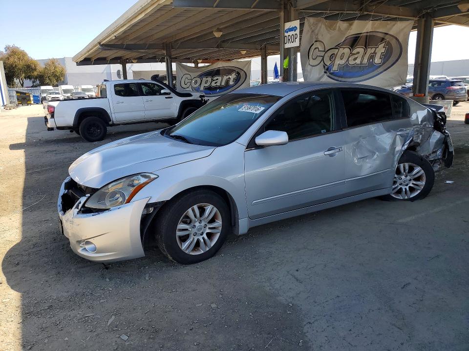 2011 Nissan Altima VIN 1N4AL2AP4BN487010 COPART salvage auction — REAR END, CA - SALVAGE CERTIFICATE, sold $225 on 2026-07-02 (photo 1)