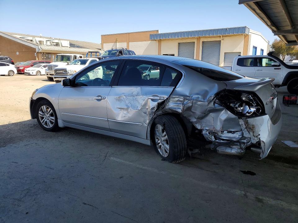 2011 Nissan Altima VIN 1N4AL2AP4BN487010 COPART salvage auction — REAR END, CA - SALVAGE CERTIFICATE, sold $225 on 2026-07-02 (photo 2)