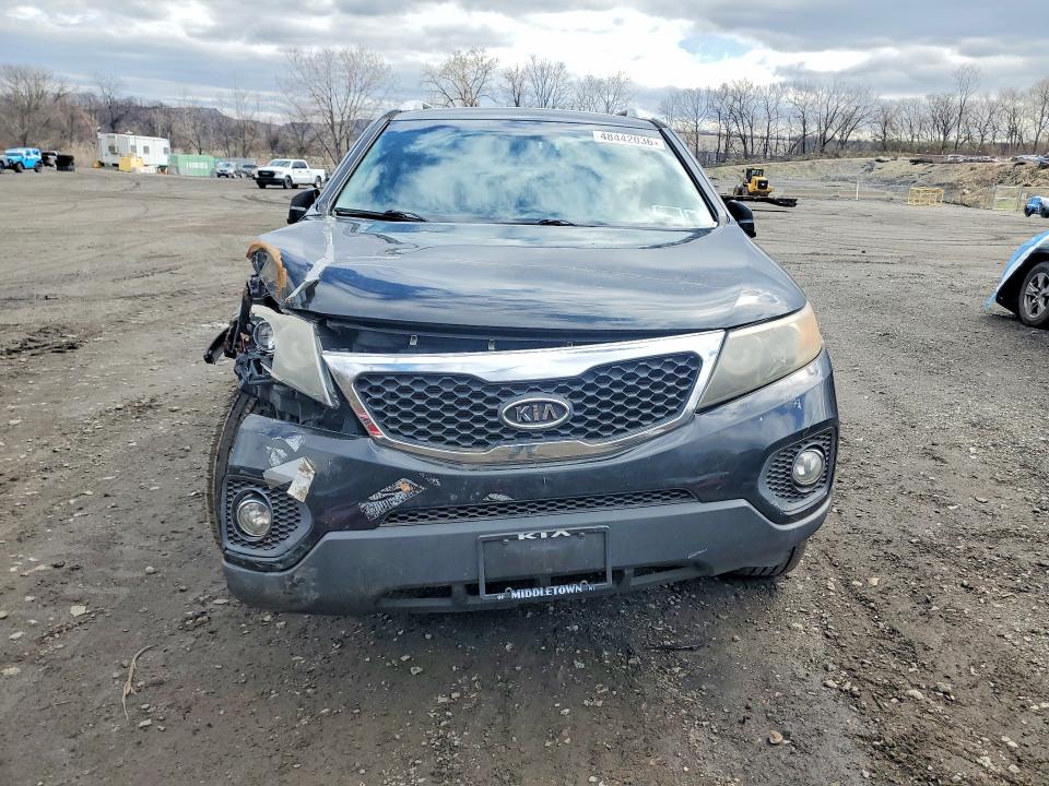 2011 Kia Sorento VIN 5XYKTDA2XBG141257 COPART salvage auction — FRONT END, Ny - Certificate Of Title, sold $775 on 2026-07-02 (photo 5)