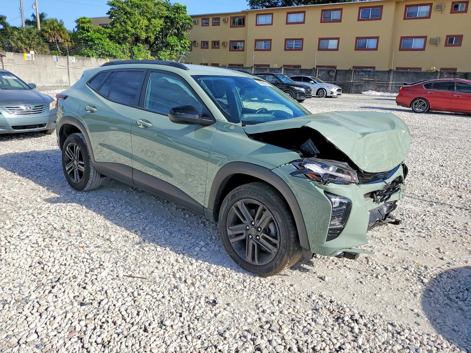2024 Chevrolet Trax VIN KL77LKE21RC095608 COPART salvage auction — FRONT END, Fl - Cert Of Title Slvg Rebuildable, sold $4,400 on 2026-07-03 (photo 4)