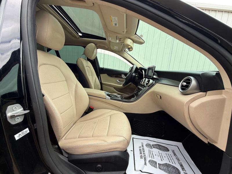 2018 Mercedes-benz C-klasse VIN 55SWF4JB4JU235776 COPART salvage auction — MINOR DENT/SCRATCHES, Tx - Certificate Of Title (P), sold $5,400 on 2026-07-03 (photo 5)