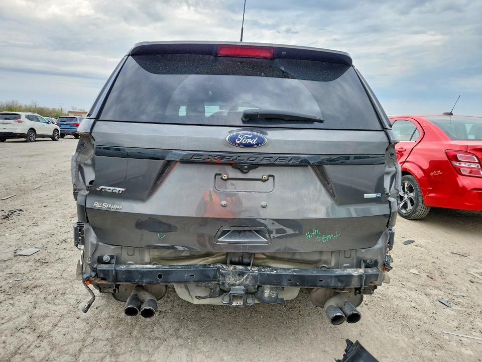 2018 Ford Explorer VIN 1FM5K8GT4JGA48751 COPART salvage auction — REAR END, In - Cert Of Title-Salvage Title, sold $5,550 on 2026-07-03 (photo 6)