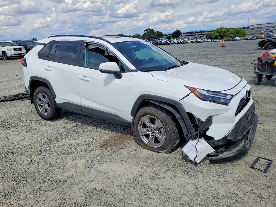 2022 Toyota Rav4 VIN 2T3W1RFV9NW231285 COPART salvage auction — FRONT END, Ca - Salvage Certificate, sold $10,100 on 2026-07-02 (photo 4)