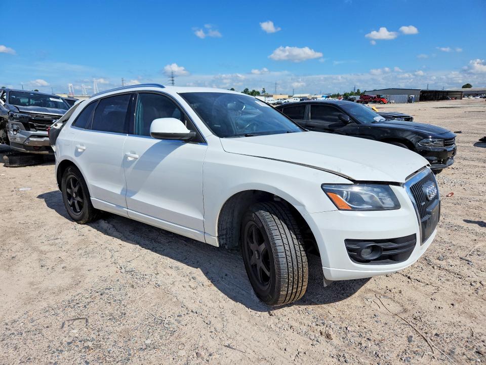 2011 Audi Q5 VIN WA1LFAFP0BA058803 COPART salvage auction — REAR END, Tx - Salvage Vehicle Title, sold $325 on 2026-07-03 (photo 4)
