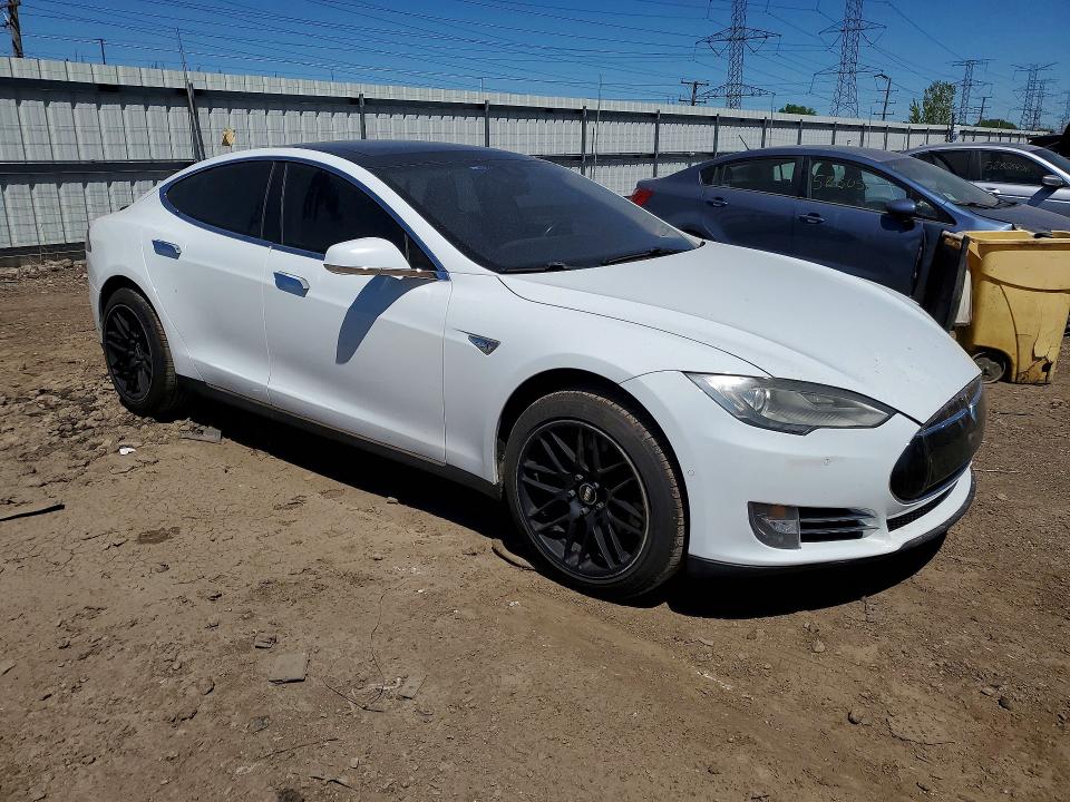 2015 Tesla Model s VIN 5YJSA1S29FF084890 COPART salvage auction — FRONT END, Il - Salvage Certificate, sold $2,350 on 2026-07-03 (photo 4)