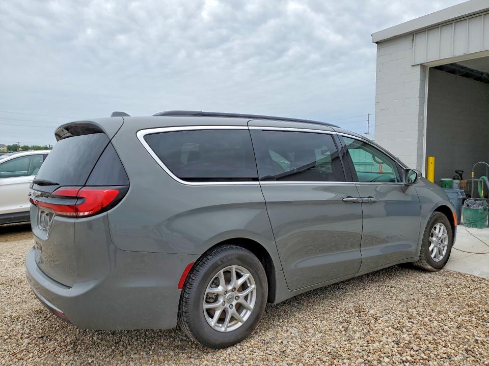 2022 Chrysler Pacifica VIN 2C4RC1BG9NR206073 COPART salvage auction — HAIL, Ia - Cert Of Title-Salvage Title, sold $7,100 on 2026-07-03 (photo 3)
