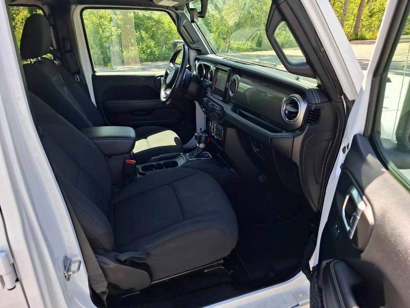 2021 Jeep Wrangler / VIN 1C4HJXEG0MW544094 COPART salvage auction — MINOR DENT/SCRATCHES, On - Permit No Brand - Unfit (P), sold $16,050 on 2026-07-03 (photo 5)