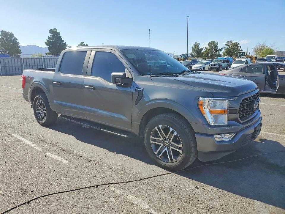 2021 Ford F-150 VIN 1FTEW1CP1MKE92261 COPART salvage auction — SIDE, Tx - Salvage Vehicle Title, sold $125 on 2026-07-02 (photo 4)