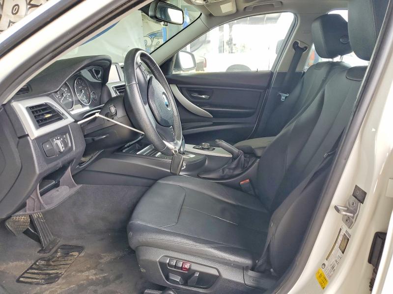 2013 BMW 3er VIN WBA3C1G54DNR46880 COPART salvage auction — MINOR DENT/SCRATCHES, Ca - Dis/Dlr/Exp Only Clean Title, sold $3,200 on 2026-07-03 (photo 7)