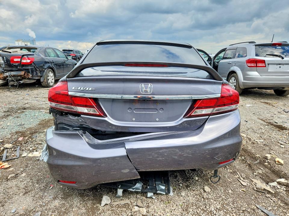 2014 Honda Civic VIN 19XFB2F91EE002232 COPART salvage auction — REAR END, Il - Salvage Certificate, sold $3,450 on 2026-07-03 (photo 6)