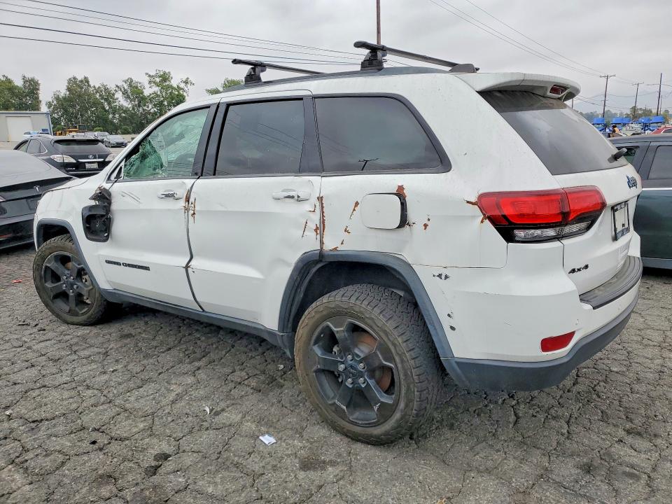 2019 Jeep Grand cherokee VIN 1C4RJFAG8KC620387 COPART salvage auction — ROLLOVER, Ca - Dis/Dlr/Exp Only Clean Title, sold $2,200 on 2026-07-02 (photo 2)