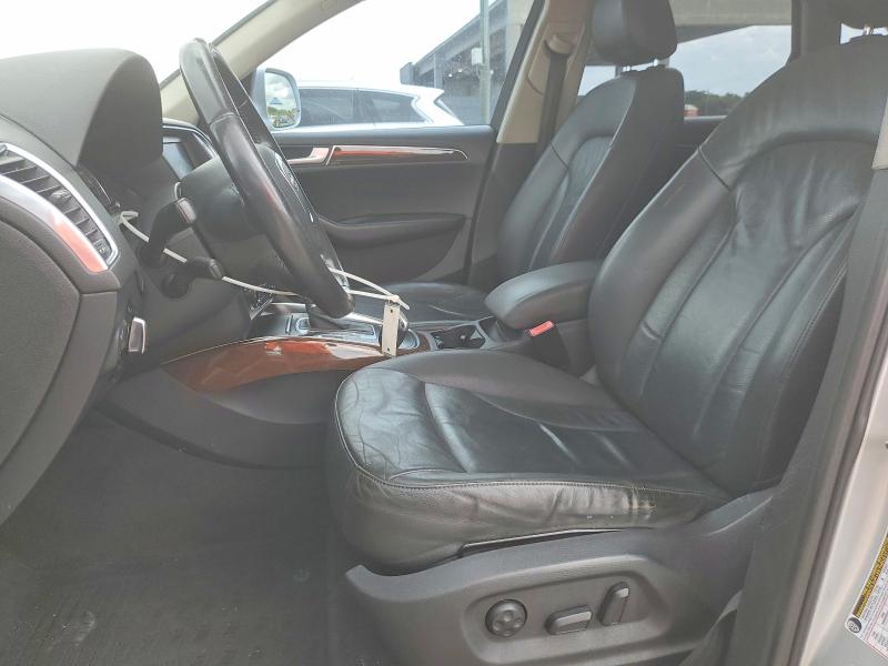 2010 Audi Q5 VIN WA1LKAFP0AA098549 COPART salvage auction — MINOR DENT/SCRATCHES, Fl - Certificate Of Title (P), sold $1,000 on 2026-07-03 (photo 7)