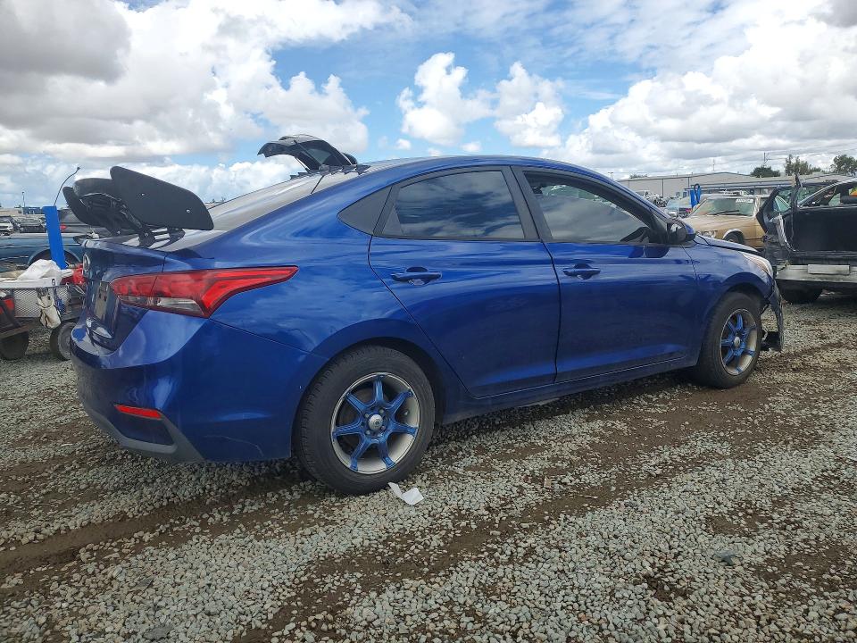 2019 Hyundai Accent VIN 3KPC24A39KE066712 COPART salvage auction — MINOR DENT/SCRATCHES, Co - Dis/Dlr/Exp Only Clean Title, sold $1,650 on 2026-07-02 (photo 3)