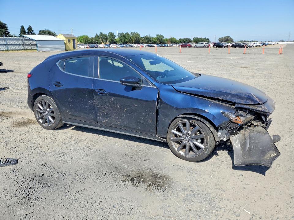 2021 Mazda 3 VIN JM1BPAKL2M1323726 COPART salvage auction — FRONT END, Ca - Salvage Certificate, sold $2,550 on 2026-07-02 (photo 4)
