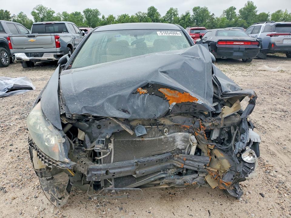 2008 Honda Accord VIN 1HGCP26408A078896 COPART salvage auction — FRONT END, TX - SALVAGE VEHICLE TITLE, sold $400 on 2026-07-03 (photo 5)