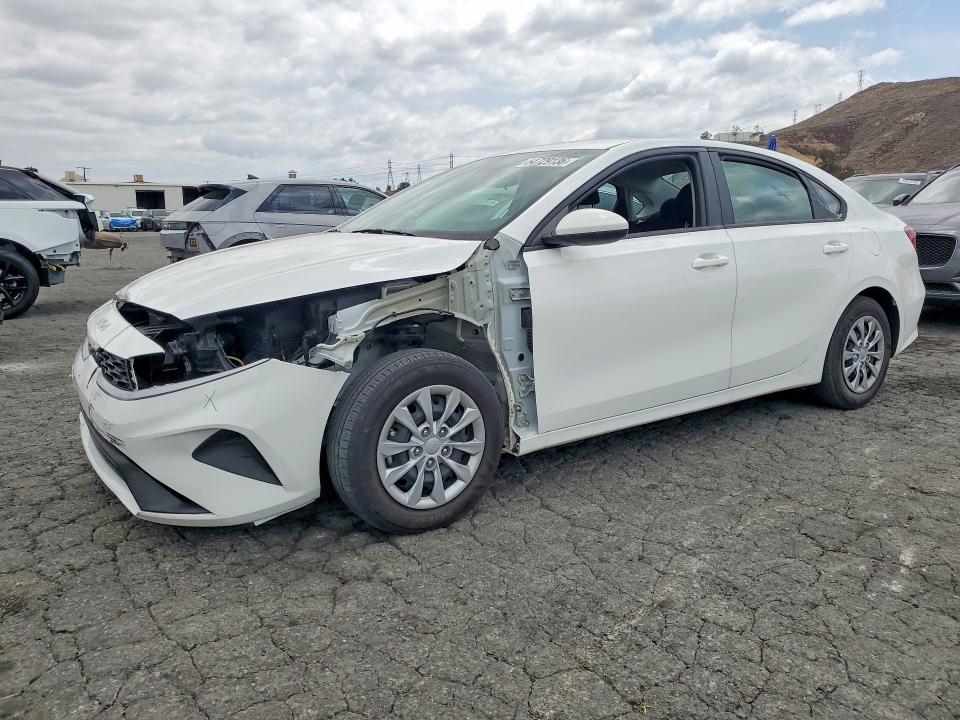 2024 Kia Forte VIN 3KPF24AD2RE822347 COPART salvage auction — FRONT END, Ca - Salvage Certificate, sold $3,750 on 2026-07-02 (photo 1)