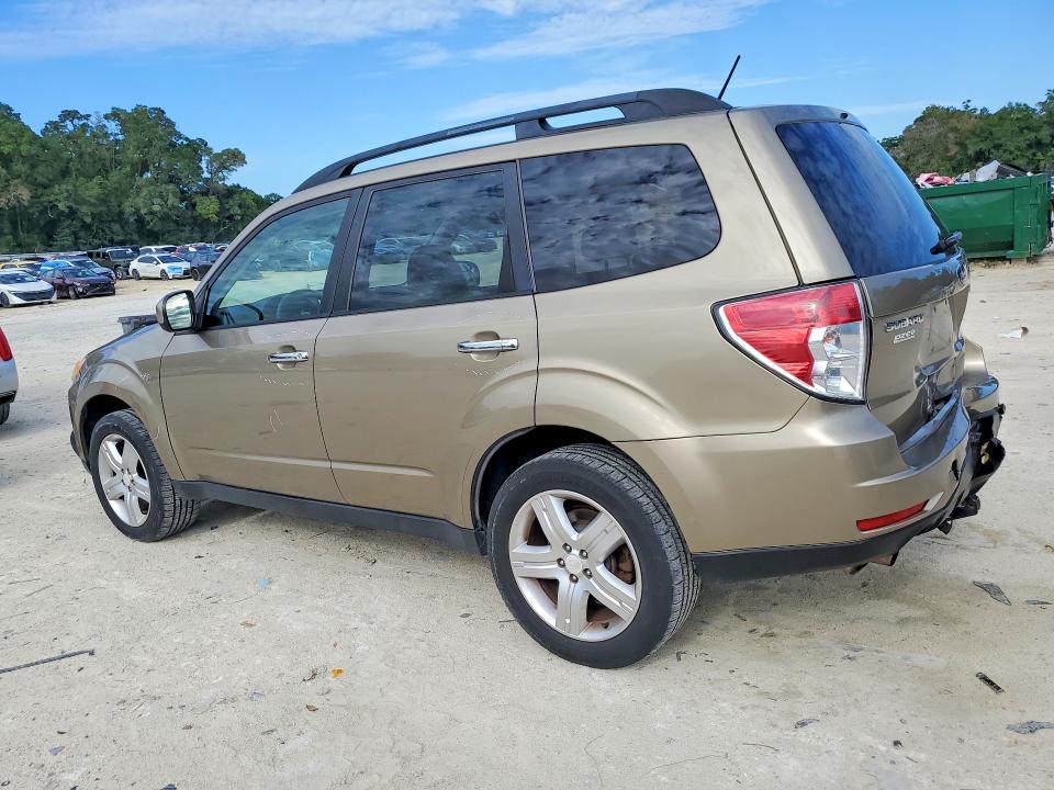 2009 Subaru Forester VIN JF2SH63619H719987 COPART salvage auction — REAR END, Fl - Cert Of Title Slvg Rebuildable, sold $425 on 2026-07-03 (photo 2)