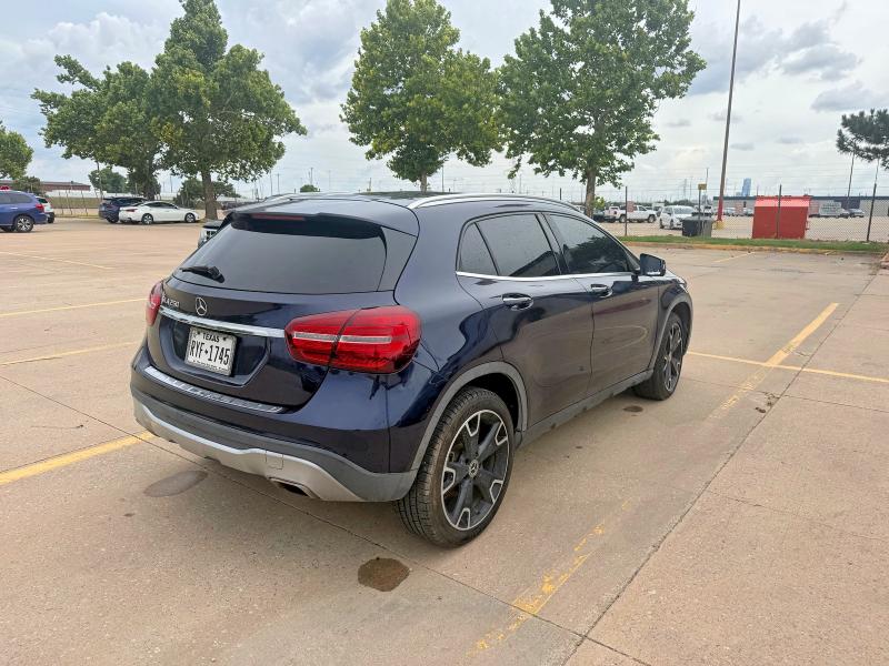 2019 Mercedes-benz Gla-klasse VIN WDCTG4EB2KU003952 COPART salvage auction — MINOR DENT/SCRATCHES, TX - CERTIFICATE OF TITLE (P), sold $7,700 on 2026-07-02 (photo 4)