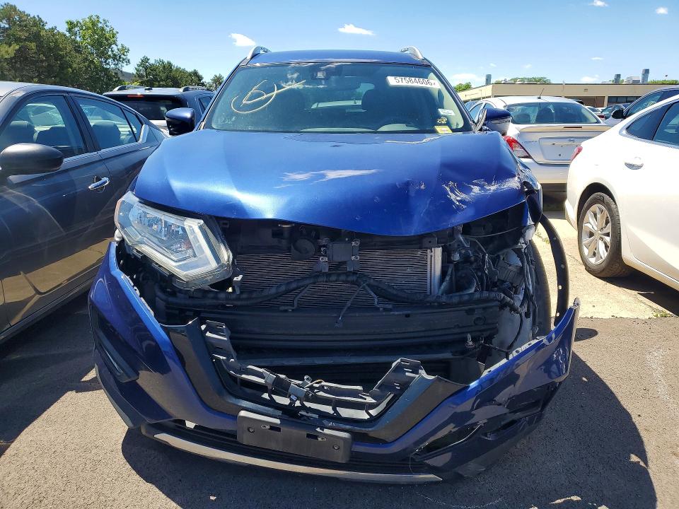 2019 Nissan Rogue VIN 5N1AT2MV7KC746357 COPART salvage auction — FRONT END, Il - Certificate Of Title, sold $2,591 on 2026-07-03 (photo 5)