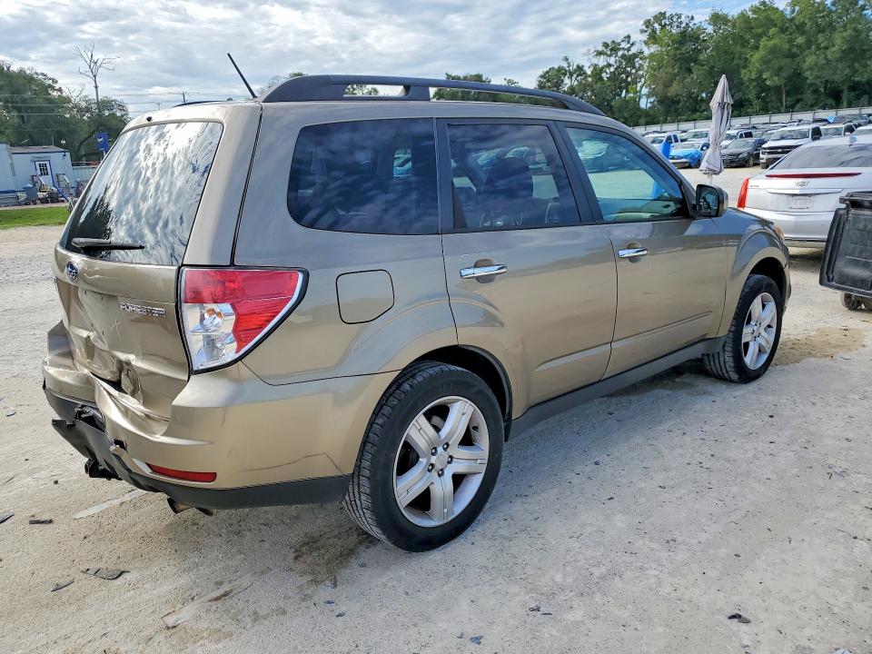 2009 Subaru Forester VIN JF2SH63619H719987 COPART salvage auction — REAR END, Fl - Cert Of Title Slvg Rebuildable, sold $425 on 2026-07-03 (photo 3)