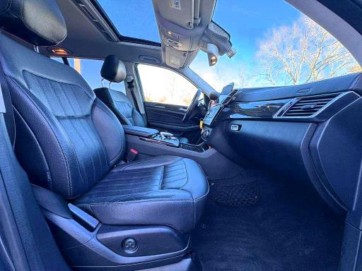 2017 Mercedes-benz Gls-class VIN 4JGDF6EE5HA752284 COPART salvage auction — NORMAL WEAR, MA - CERTIFICATE OF TITLE (P), sold $7,900 on 2026-07-02 (photo 5)