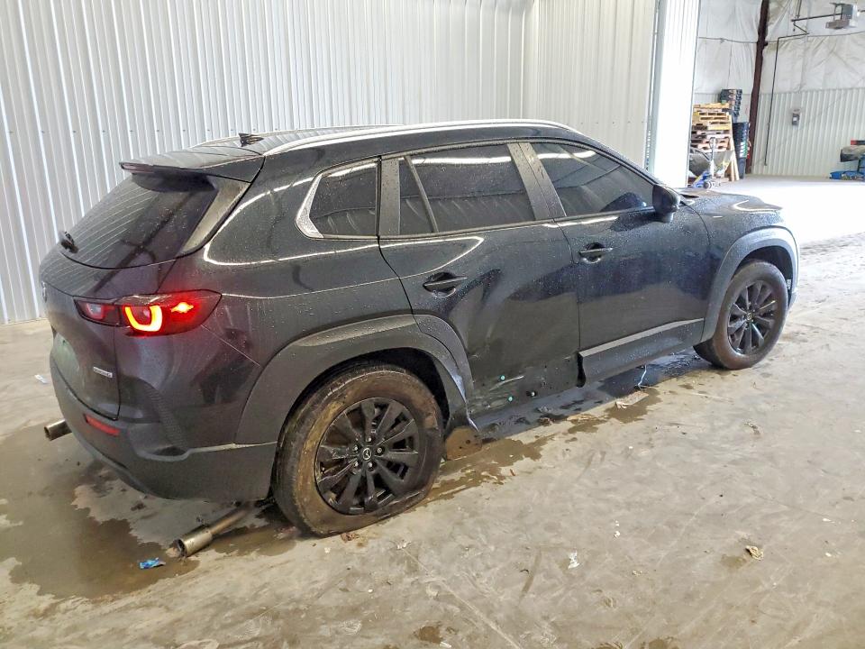 2025 Mazda Cx-50 VIN 7MMVABDM4SN354038 COPART salvage auction — SIDE, NC - DLR ONLY-CLEAN/OVER 25% DAMAGE, sold $12,700 on 2026-07-02 (photo 3)