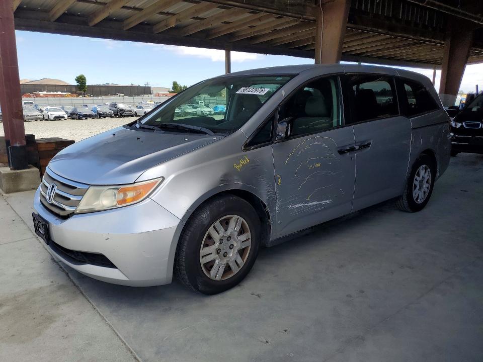2013 Honda Odyssey VIN 5FNRL5H20DB090081 COPART salvage auction — FRONT END, Ca - Salvage Certificate, sold $3,400 on 2026-07-02 (photo 1)