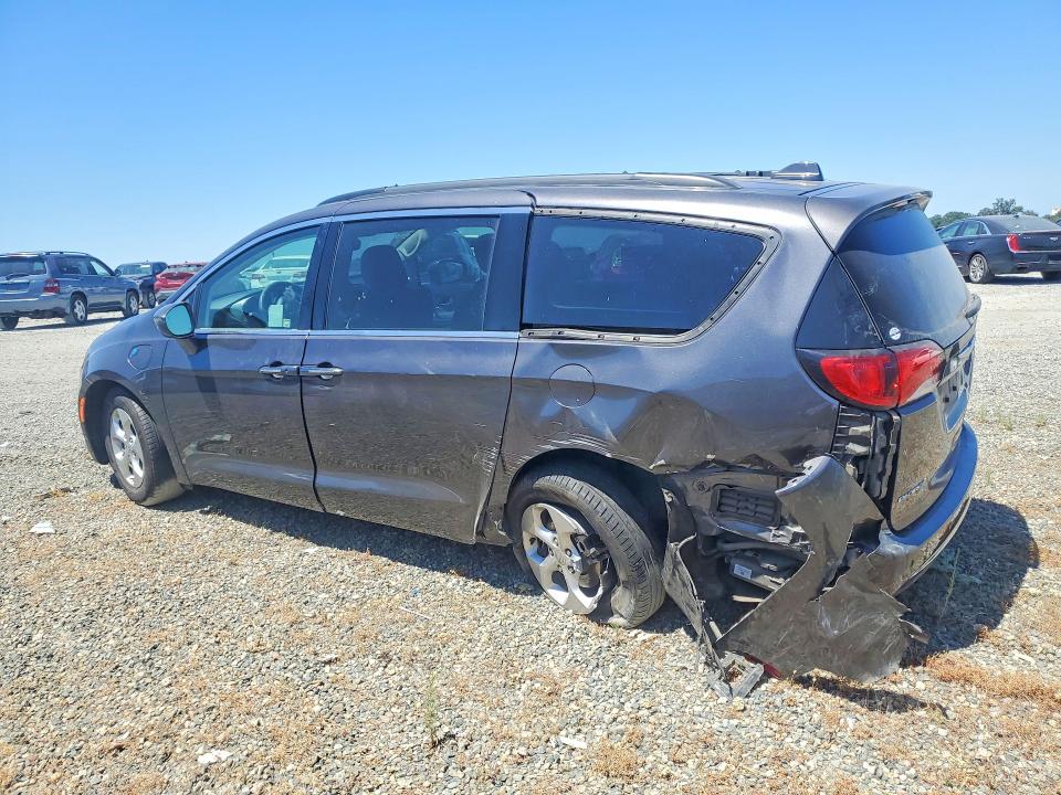 2018 Chrysler Pacifica VIN 2C4RC1H70JR293587 COPART salvage auction — REAR END, Ca - Salvage Certificate, sold $2,050 on 2026-07-02 (photo 2)