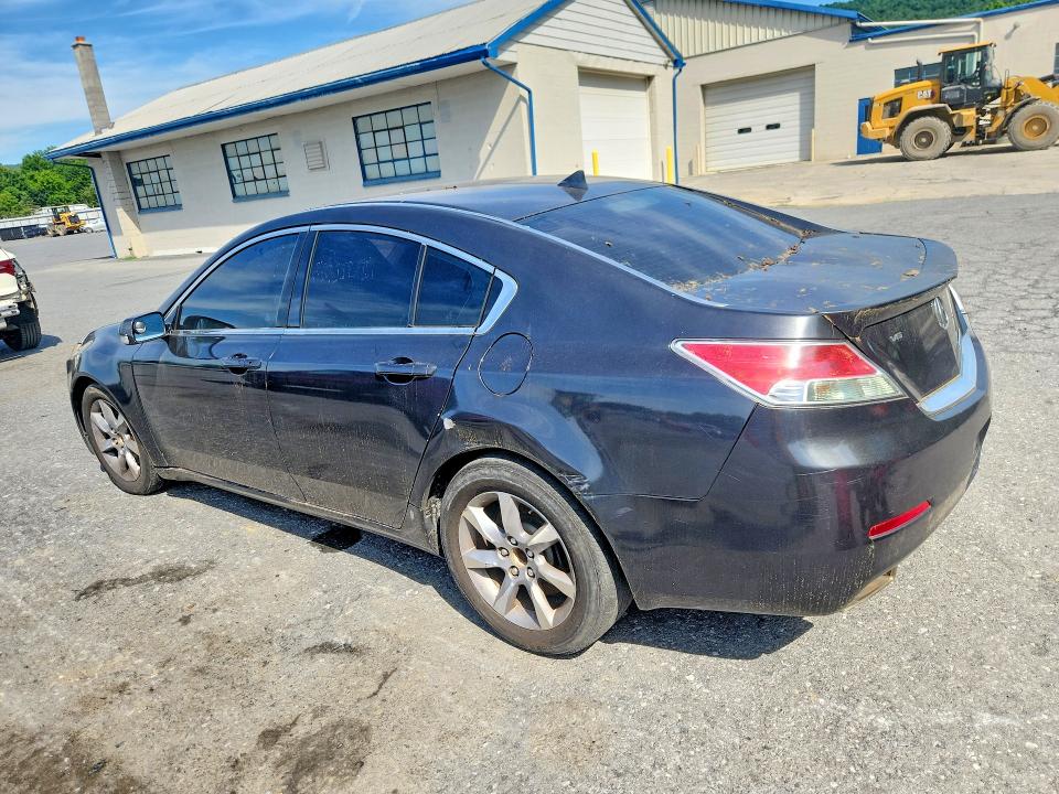 2013 Acura Tl VIN 19UUA8F38DA018780 COPART salvage auction — REAR END, Pa - Reconstructed Clean, sold $850 on 2026-07-03 (photo 2)