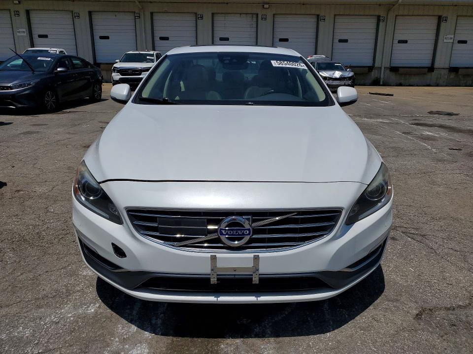 2018 Volvo S60 VIN LYV402TM5JB171942 COPART salvage auction — NORMAL WEAR, Ky - Certificate Of Title (P), sold $1,000 on 2026-07-03 (photo 5)