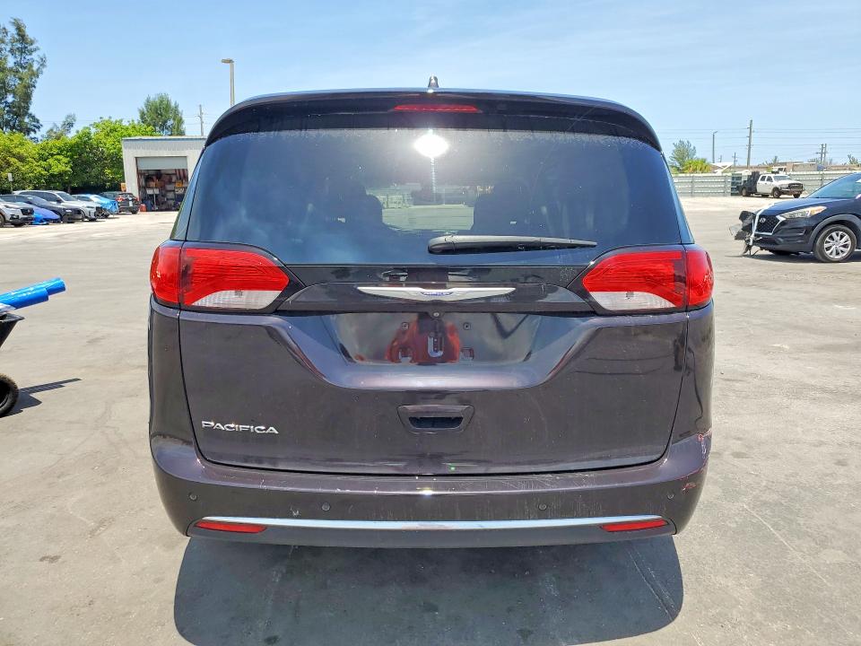 2018 Chrysler Pacifica VIN 2C4RC1FG2JR279144 COPART salvage auction — SIDE, Md - Cert Of Salvage > 75% Damage, sold $1,400 on 2026-07-03 (photo 6)