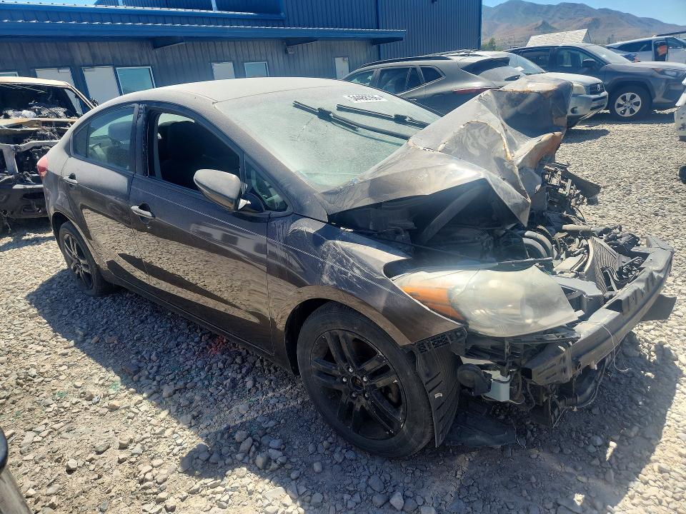 2015 Kia Forte VIN KNAFX4A61F5277829 COPART salvage auction — FRONT END, Ut - Salvage Certificate, sold $350 on 2026-07-03 (photo 4)