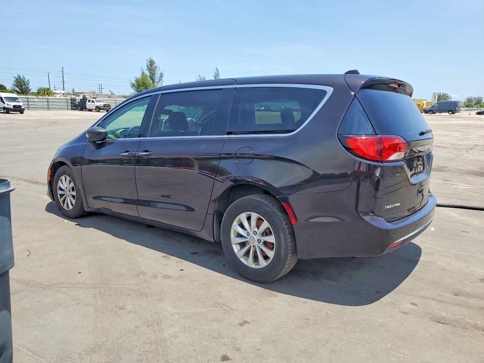 2018 Chrysler Pacifica VIN 2C4RC1FG2JR279144 COPART salvage auction — SIDE, Md - Cert Of Salvage > 75% Damage, sold $1,400 on 2026-07-03 (photo 2)