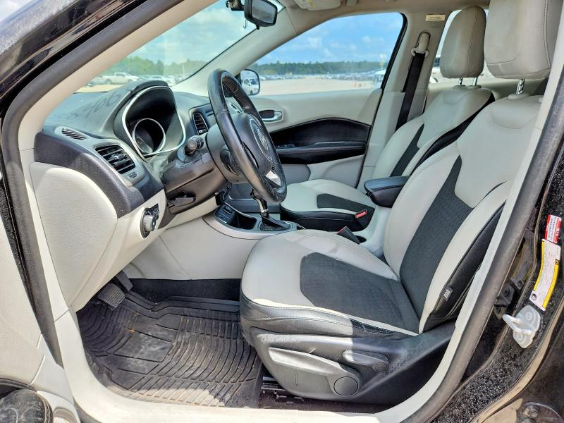 2018 Jeep VIN 3C4NJCBB9JT494740 COPART salvage auction — MINOR DENT/SCRATCHES, Mt - Certificate Of Title, sold $2,500 on 2026-07-03 (photo 7)