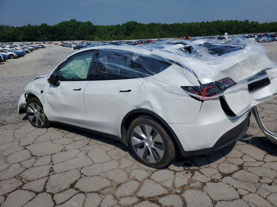 2021 Tesla VIN 5YJYGDEE0MF088436 COPART salvage auction — ROLLOVER, Tn - Salvage Certificate, sold $175 on 2026-07-03 (photo 2)