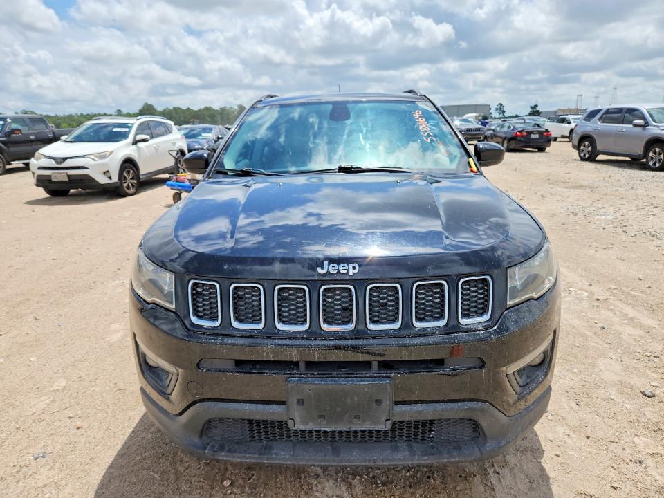 2018 Jeep VIN 3C4NJCBB9JT494740 COPART salvage auction — MINOR DENT/SCRATCHES, Mt - Certificate Of Title, sold $2,500 on 2026-07-03 (photo 5)